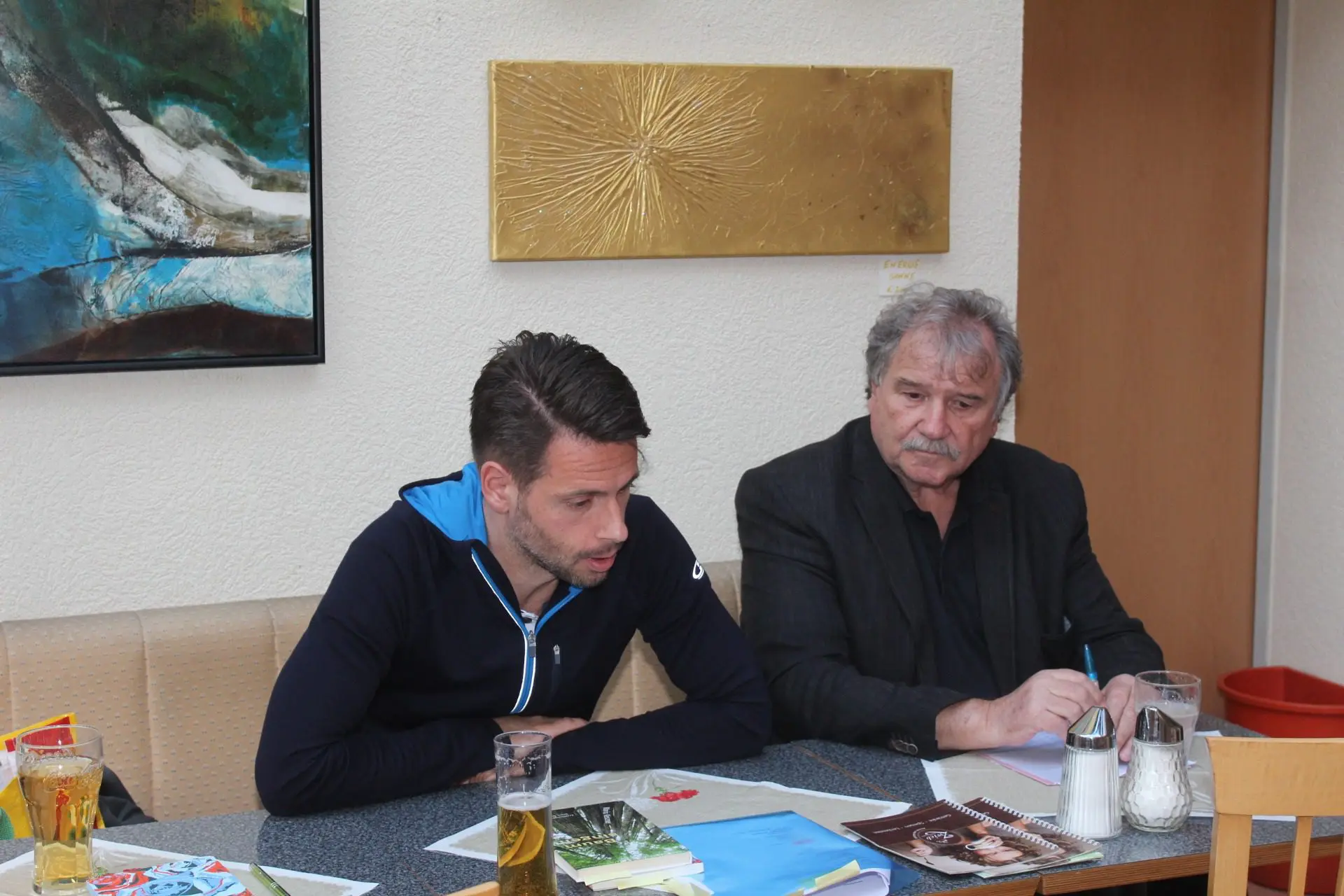 Literaturclub Lesezeit