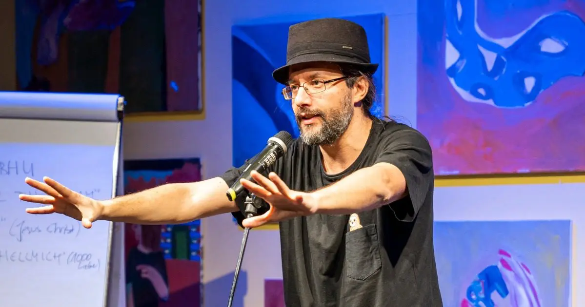 59. WELSER POETRY SLAM