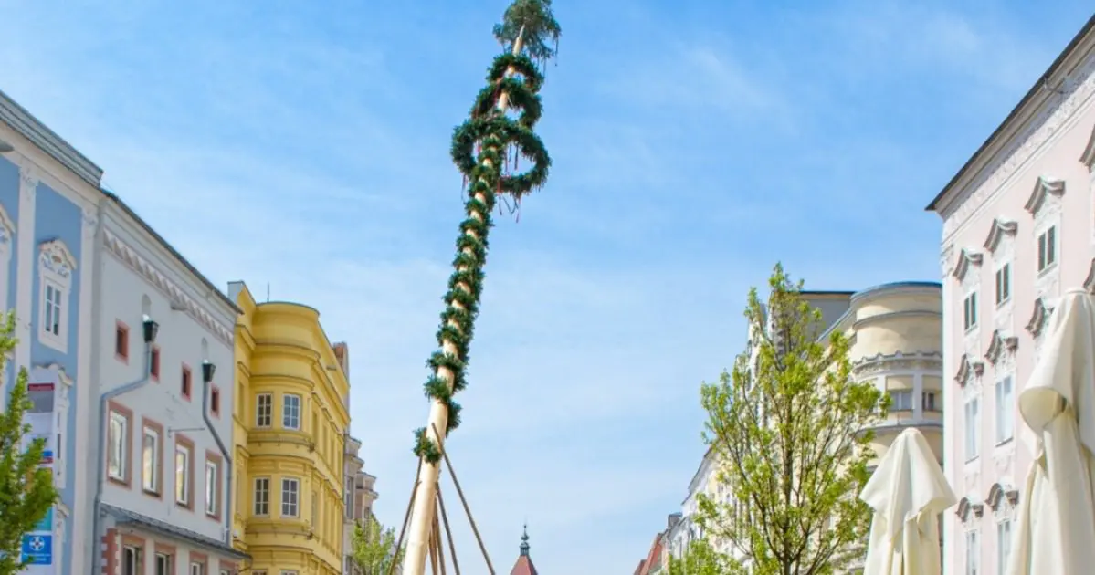 Traditionelles Maibaumfest