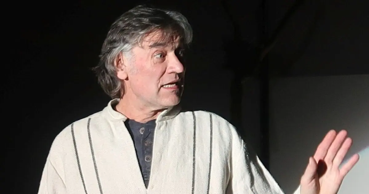 Literarisch-künstlerische Feier SonntagAbend in Wels