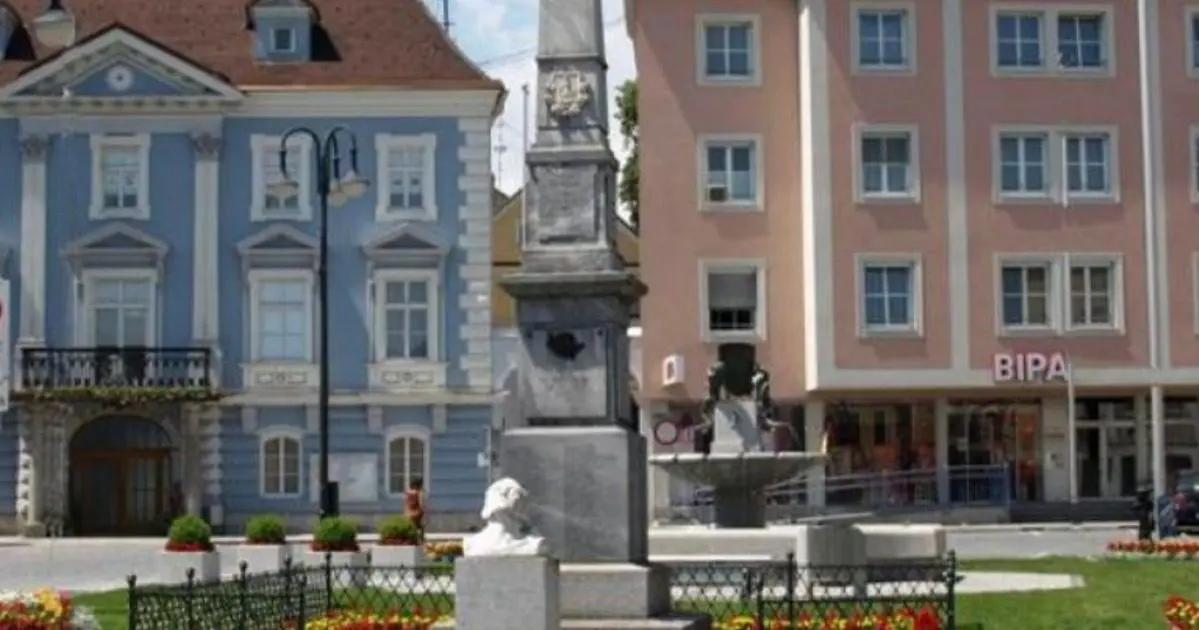 ERÖFFNUNGSFEST MARKTPLATZ LAMBACH