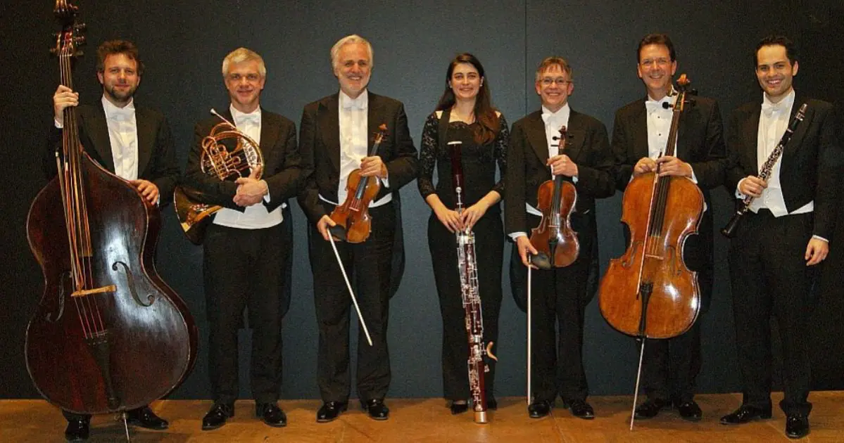 Gregor Hinterreiter & Philharmonische Freunde