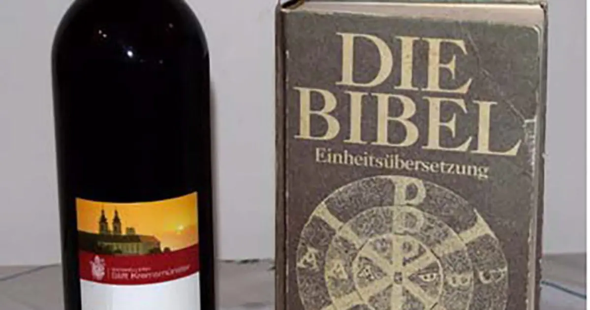 Bibel und Wein