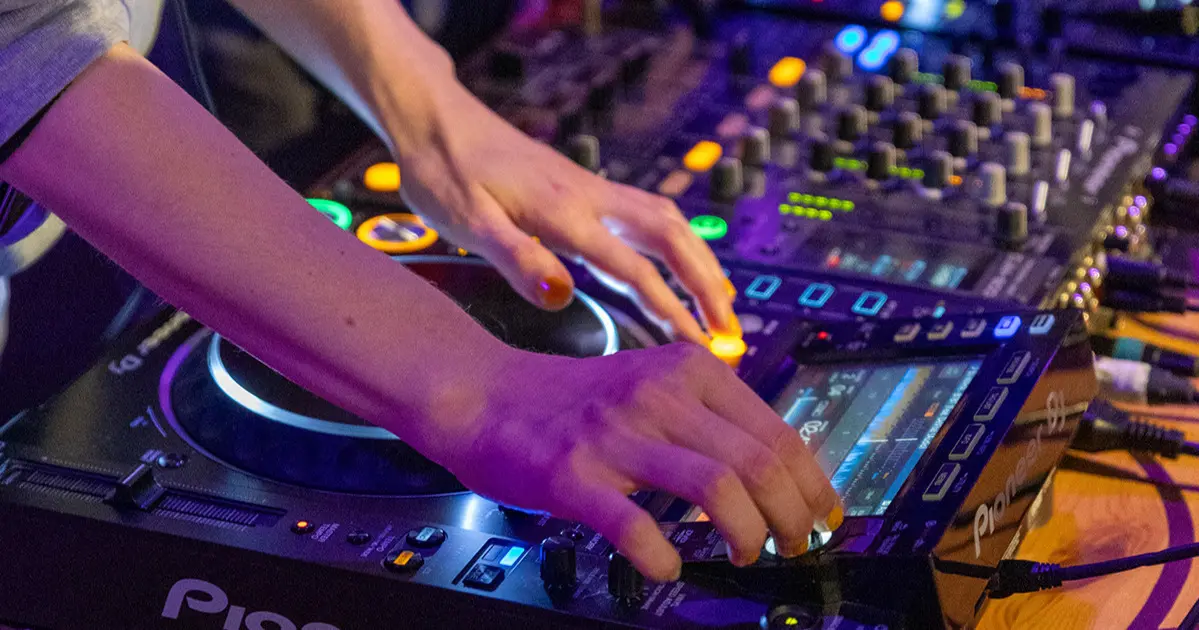 Testbed DJ &amp; Producer Treffen @MKH Studios