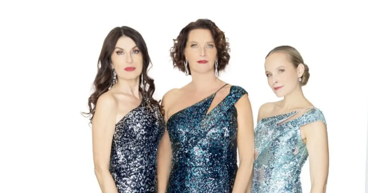 BOND IN CONCERT