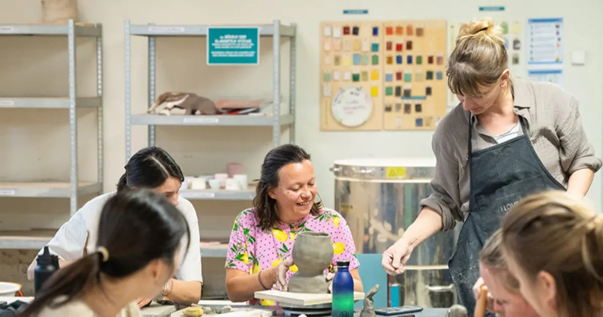 Keramik: Künstlerisch modellieren